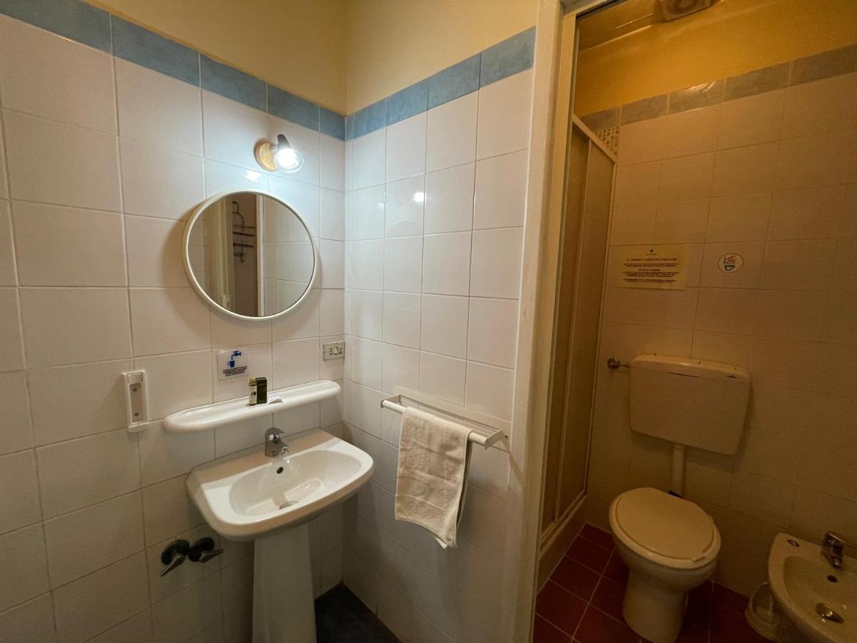 B&B Galileo Galilei Caserta Luaran gambar